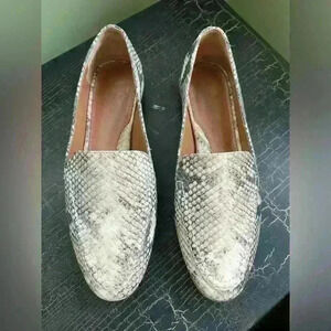 Caslon loafer size 7